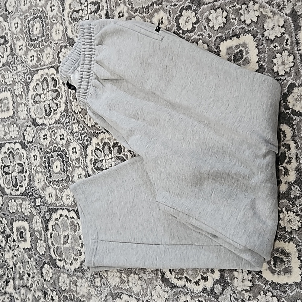 Pennant 2XL mens gray sweats!